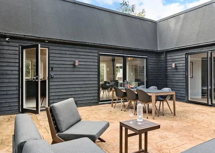 בית נופש Lovely In Vaeggerlose With Sauna *