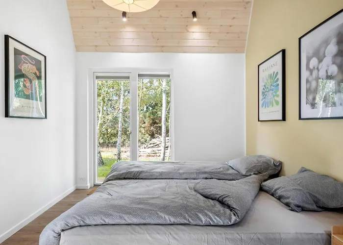 בית נופש Lovely In Vaeggerlose With Sauna Bøtø By