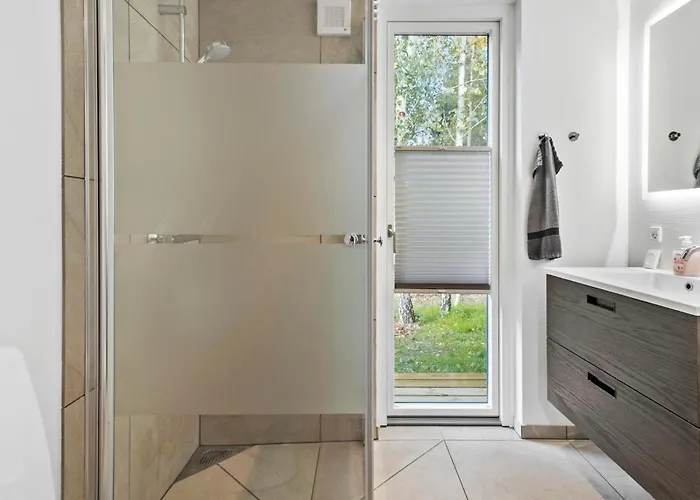 Lovely In Vaeggerlose With Sauna בית נופש *