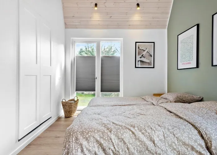 Lovely In Vaeggerlose With Sauna * Bøtø By